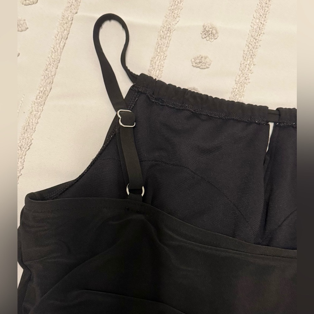 Aqua Green women’s Elegant Black swimsuit. - Picture 4 of 4